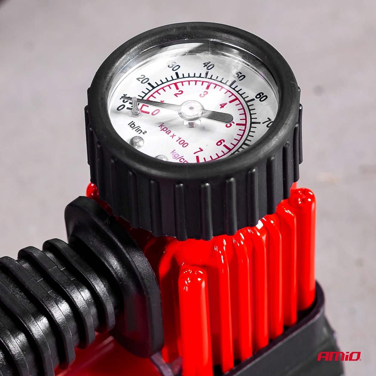 12V auto compressor met tot 7 bar