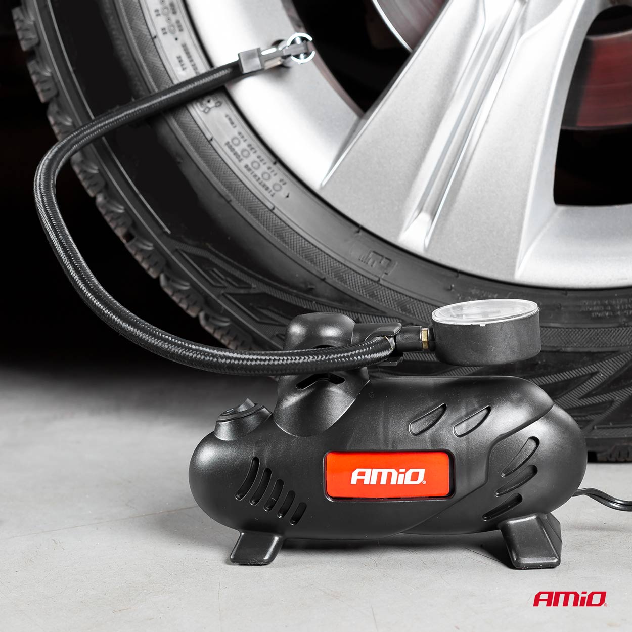 Compacte 12V compressor voor de auto