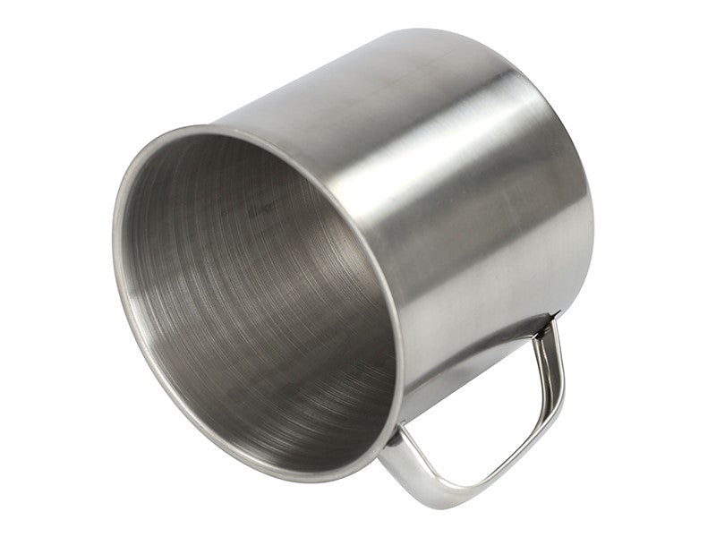 Stalen mok met handvat en een inhoud van 800 ml