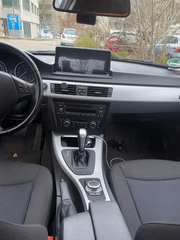 BMW 3-serie 05-12 - 10,25" radio met Apple CarPlay en Android Auto gemonteerd in voertuig