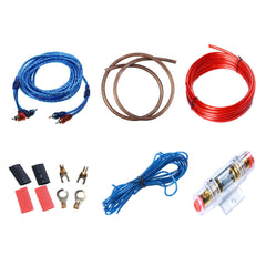 Complete versterker bekabelingsset voor de auto – stroomkabel, RCA & zekeringhouder met kabels en accessoires voor de installatie van een autoversterker.