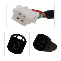 USB-adapterkabel – 4-pins stekker voor Volkswagen en Skoda close-up van connectoren